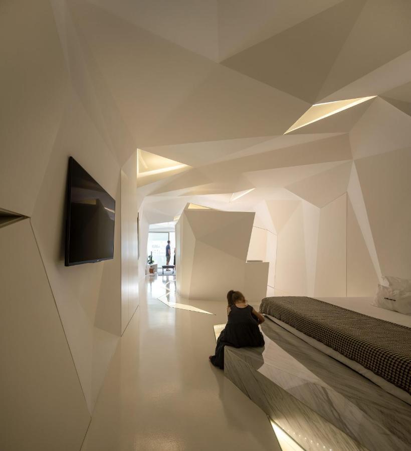 Leblanche Apartment Порто Екстериор снимка